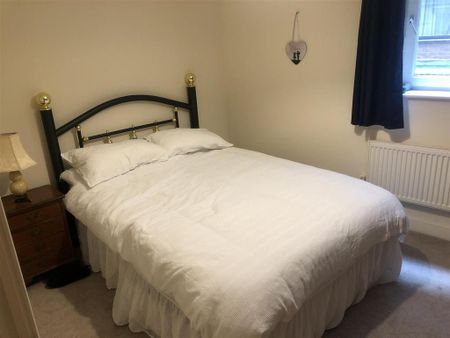 2 bedroom apartment to rent - Photo 4