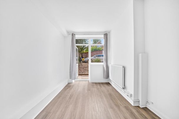 3 bedroom flat to rent - Photo 1