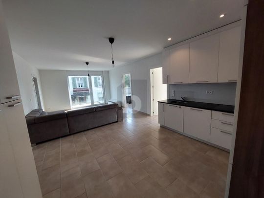 MIT BALKON UND MODERNER AUSSTATTUNG - Foto 1