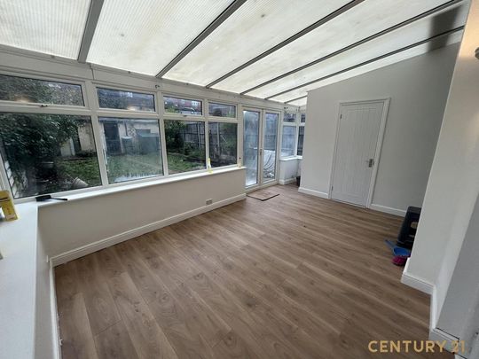 4 bedroom apartment to rent - Photo 1