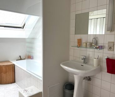 Gezellig appartement (2de verdieping) met 2 slaapkamers - Photo 3