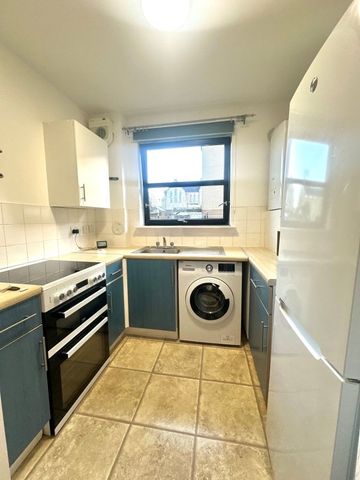 Moray Court,Rutherglen - Photo 4