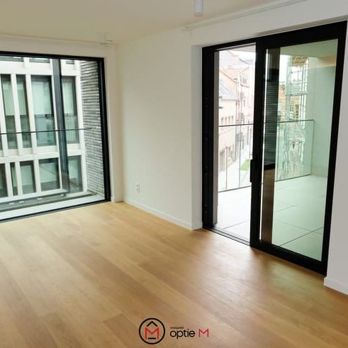 Appartement te huur - Photo 1