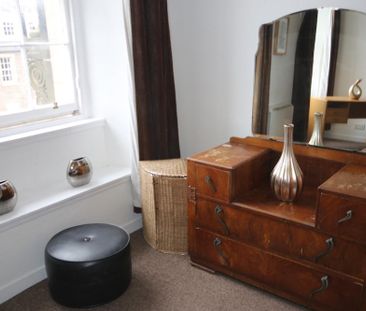 3 bedroom flat to rent - Photo 5