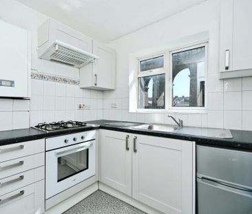 2 Bed Flat, Springfield Road, BN1 - Photo 5