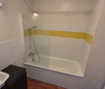 Location Appartement 3 pièces 55m² CHINON 37500 - Photo 2