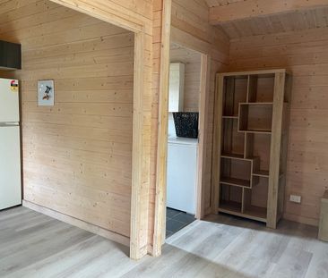 Self-contained Studio - Photo 3