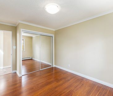 1 Bedroom - Renovated - Photo 1