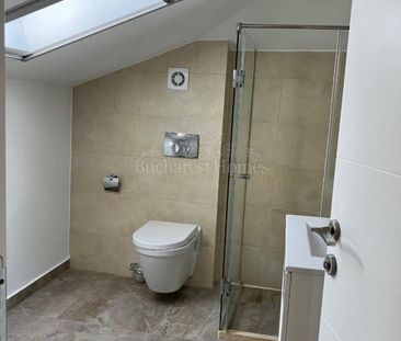 Five Bedroom House with Garden and Garage - American International ... - Photo 1