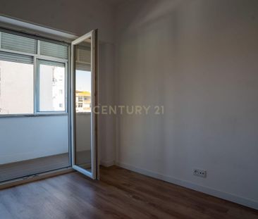 Sacavém e Prior Velho, Lisbon - Photo 2