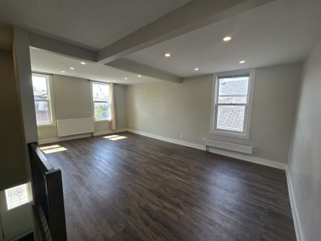 For Lease - 259 Montfort Street Unit# A, Vanier and Kingsview Park, Ontario - Photo 2