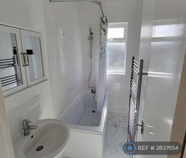 2 bedroom terraced house to rent - Photo 6