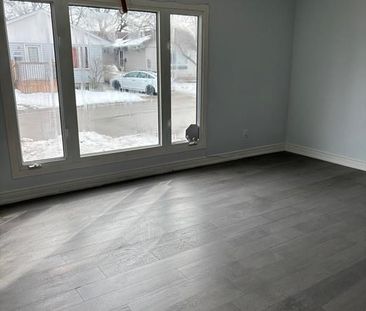 For Lease - 1878 CULVER Drive, London East, Ontario - Photo 2