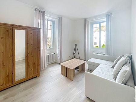 Beautiful 2.5 room apartment in the center of Chailly Lausanne - Photo 3