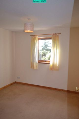 1 bedroom ground floor flat to rent - Photo 2