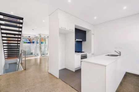 4/2 Garden Street,Eveleigh,New South Wales 2015, Sydney - Photo 2