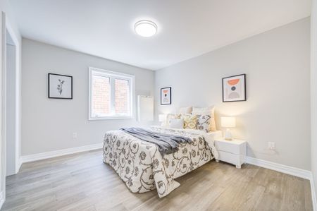 For Lease - 77 Diamond Jubilee Drive, Markham, Ontario - Photo 5