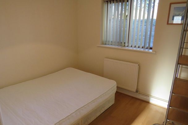 Sophia Walk, Pontcanna, Cardiff - Photo 1