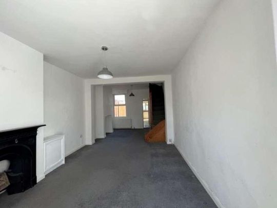 Greenfield Street, Waltham Abbey, EN9 - Photo 1