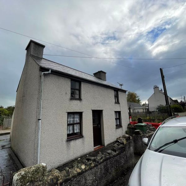 Newborough, Llanfairpwllgwyngyll, Isle of Anglesey - Photo 1