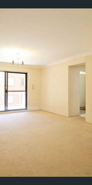 12 Month Lease Only, Close to Schools and Resturants - Photo 1