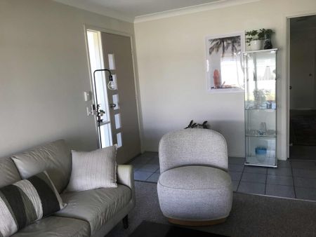 Ettalong Beach - Photo 5