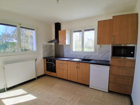 Location Maison 5 pièces 126m² GIEN 45500 - Photo 2