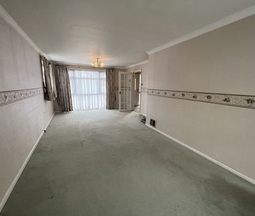 4 Bedroom Link Detached - Photo 6