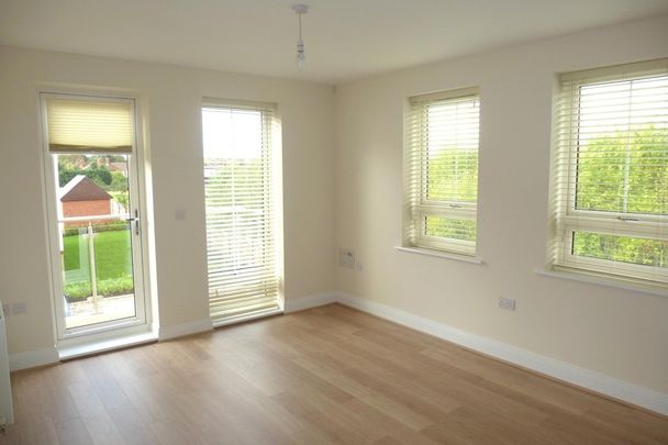 Kingfisher Drive - Photo 1