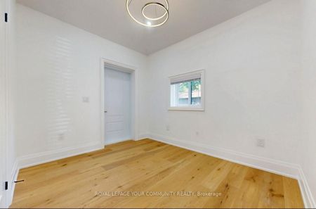 For Lease - 12 Kemano Street Unit# Unit 3, Aurora, Ontario - Photo 3