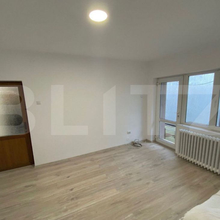 Casa 3 camere, 80 mp, Zona Nicolina - Fotografie 1