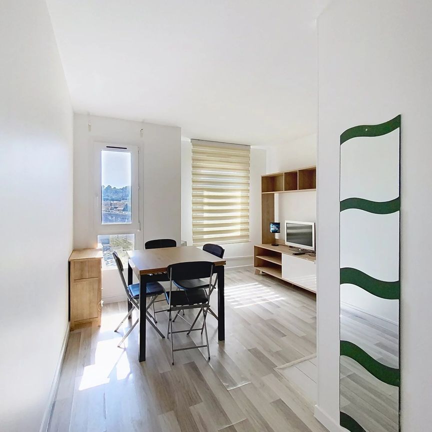 Location Appartement 2 pièces 28m² NICE 06000 - Photo 1