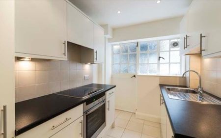 Pelham Court, Chelsea - Photo 2