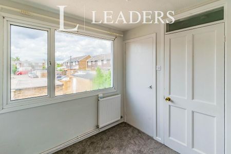 3 bedroom house to rent - Photo 3