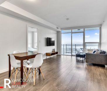 Condo in North Vancouver, BC - Photo 3
