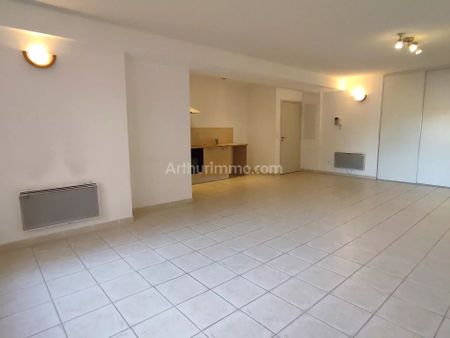 Location Appartement 2 pièces 67 m2 à Manosque - Photo 3