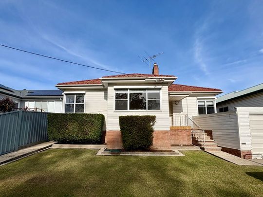 18 Tiral Street, Charlestown - Photo 1