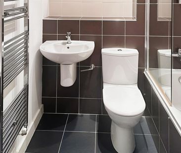 2 Bedroom Apartment for rent in Brooke Court, Auckley, Doncaster - Photo 5