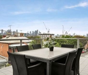 3/2 Nottingham Street, Kensington VIC 3031 - Photo 3