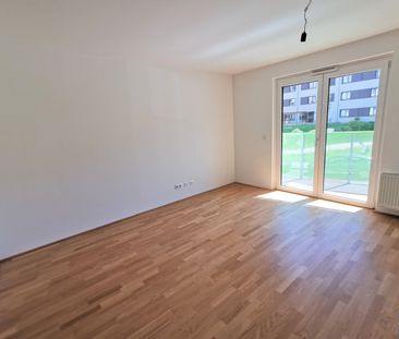 Schöne 2 Zimmer Wohnung mit Loggia in zentraler Lage - Photo 2