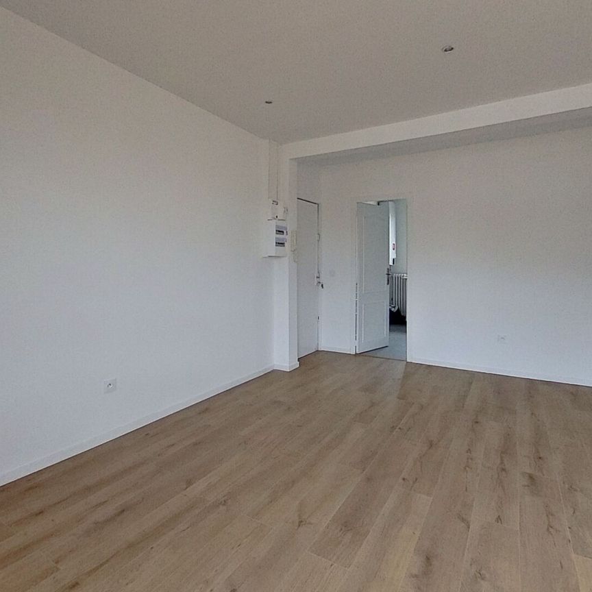 Location Appartement 4 pièces 66m² - Photo 1