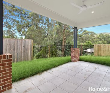 4 Camborne Place, Chapel Hill, QLD 4069 - Photo 3