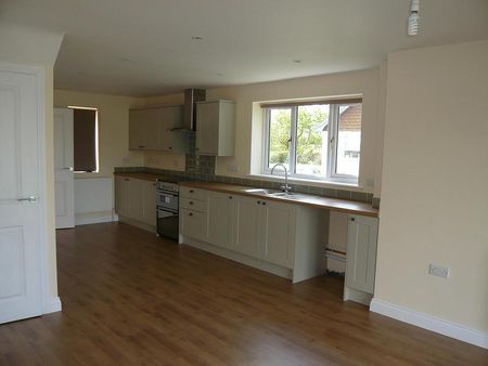 3 bedroom house to rent Mallins Lane, Longcot, Faringdon, Oxfordshire, SN7 - Photo 5