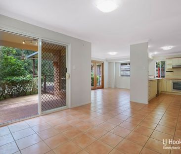 Quality 4 Bedroom Home Offering Style, Space and Location. Mid-term... - Photo 5