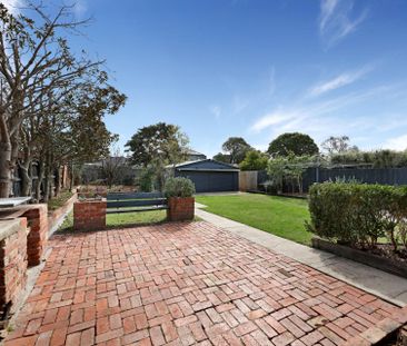 25 Perry Street Moorabbin VIC - Photo 6