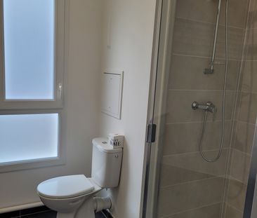 Location Appartement 4 pièces 92m² POISSY 78300 - Photo 6