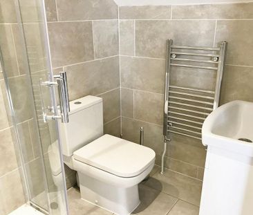 1 bedroom house of multiple occupation to rent - Photo 2
