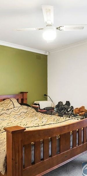 23 Cornwall Avenue, Keysborough - Photo 1