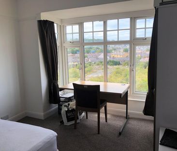 Glynteg High Street - Photo 1