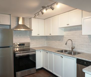 For Lease - 364 Kirby Crescent Unit# Basement, Newmarket, Ontario - Photo 3